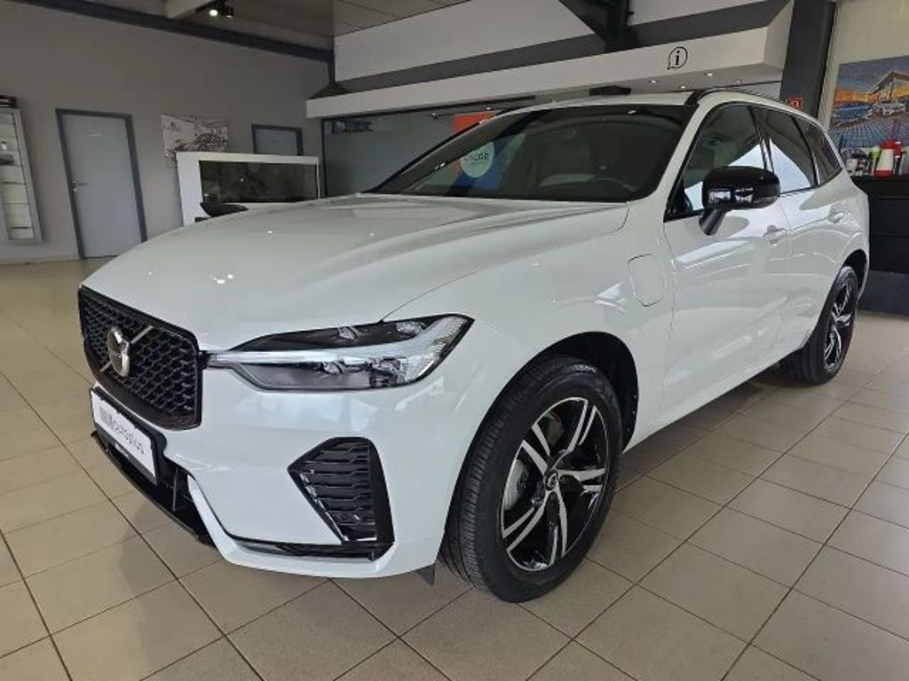 Volvo XC60 AWD R-Design T6 Recharge