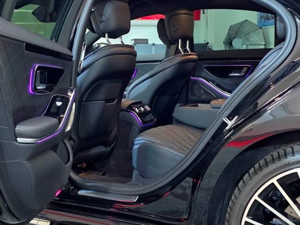 Mercedes-Benz S-Klasse