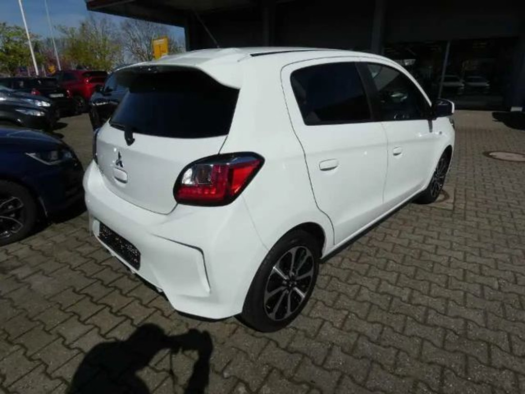 Mitsubishi Space Star Star