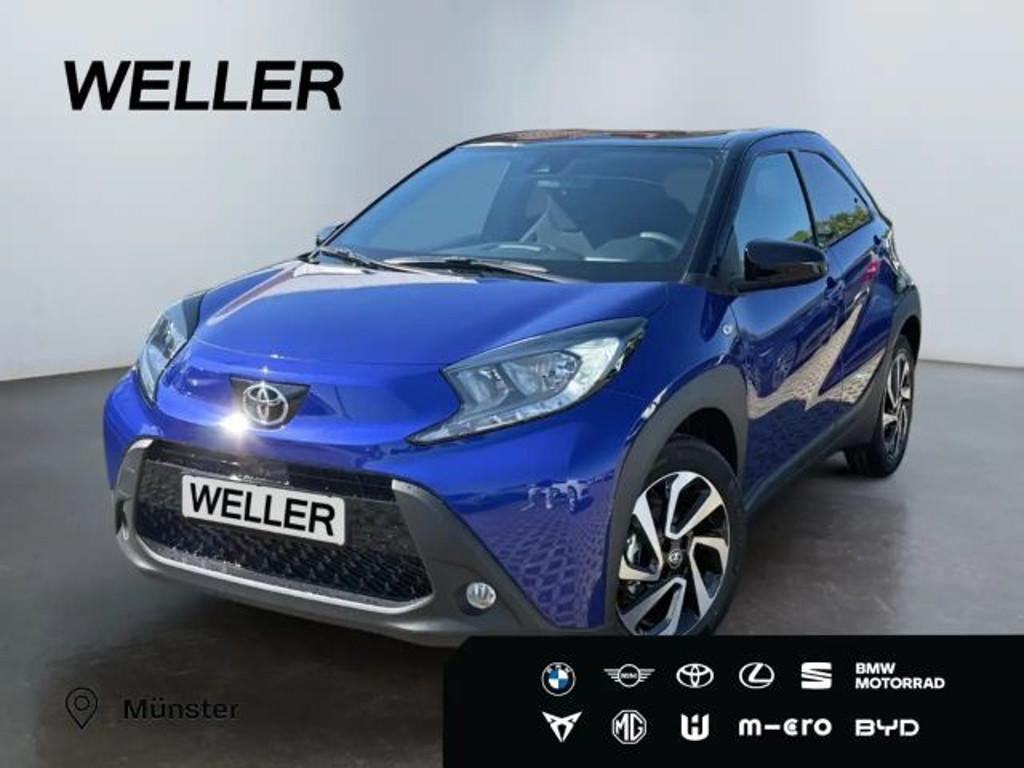 Toyota Aygo X Bi-Tone Hatchback