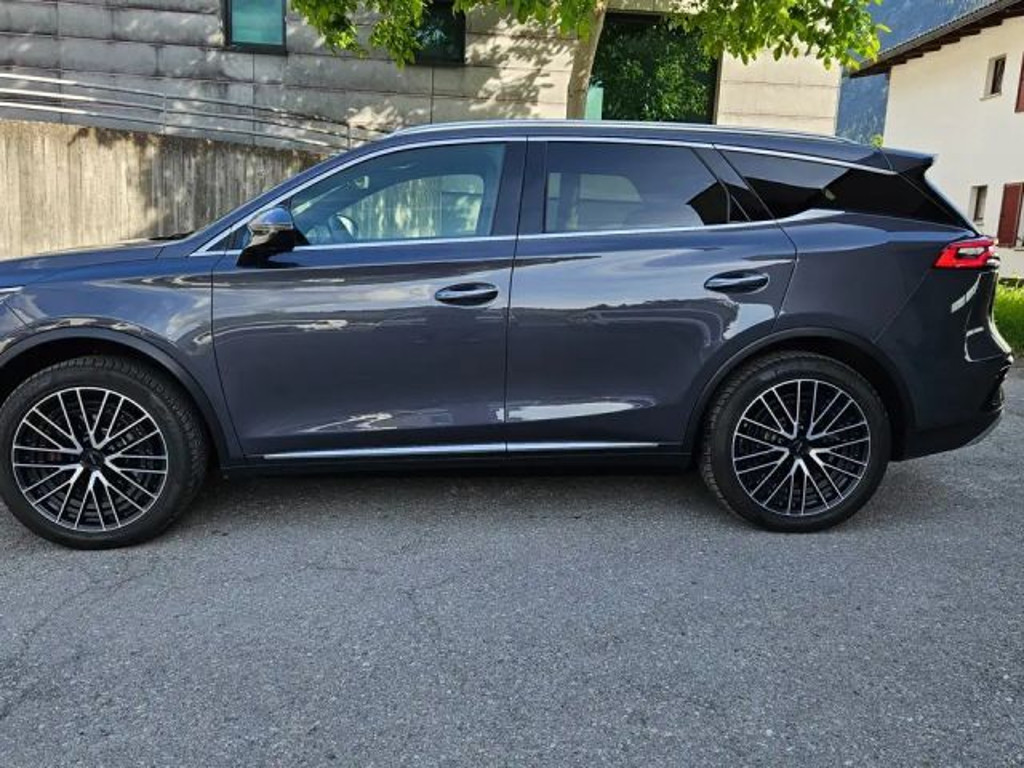 BYD Tang