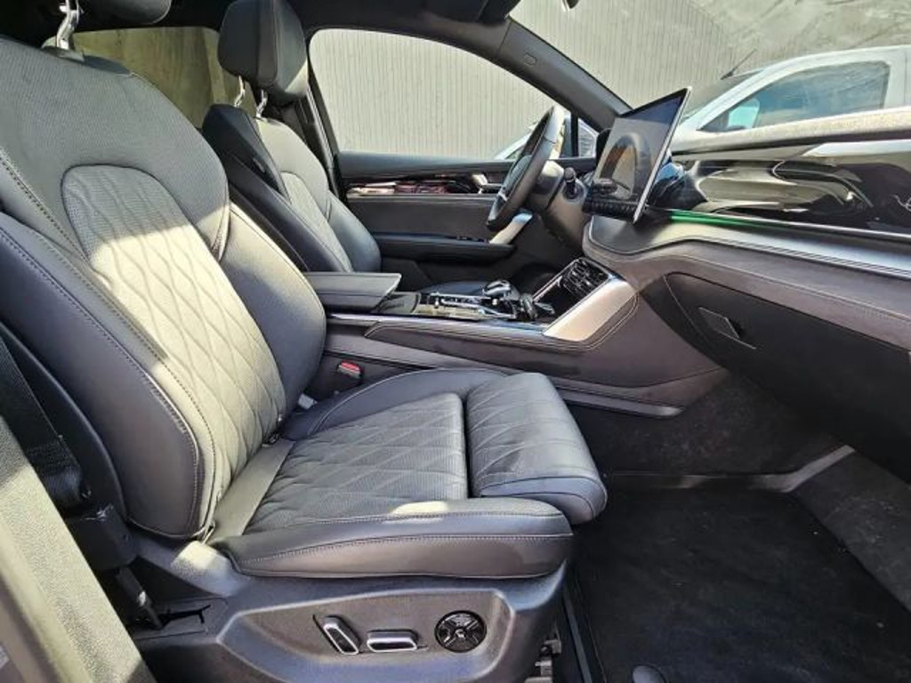BYD Tang