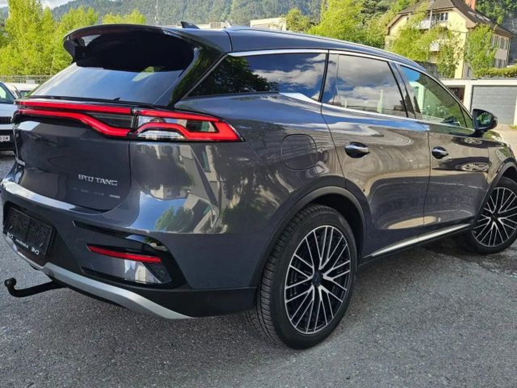 BYD Tang