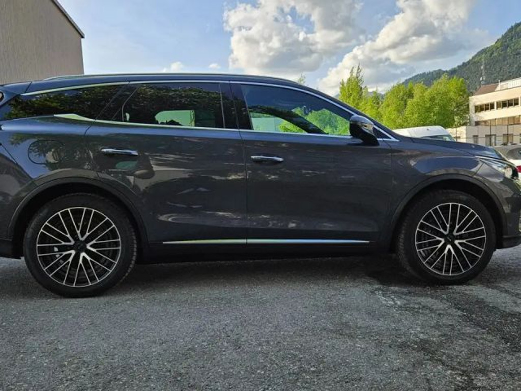 BYD Tang