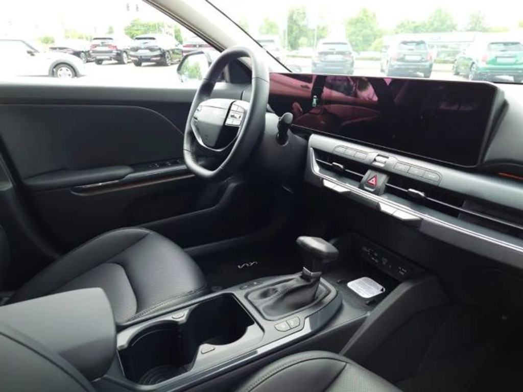 Kia K4