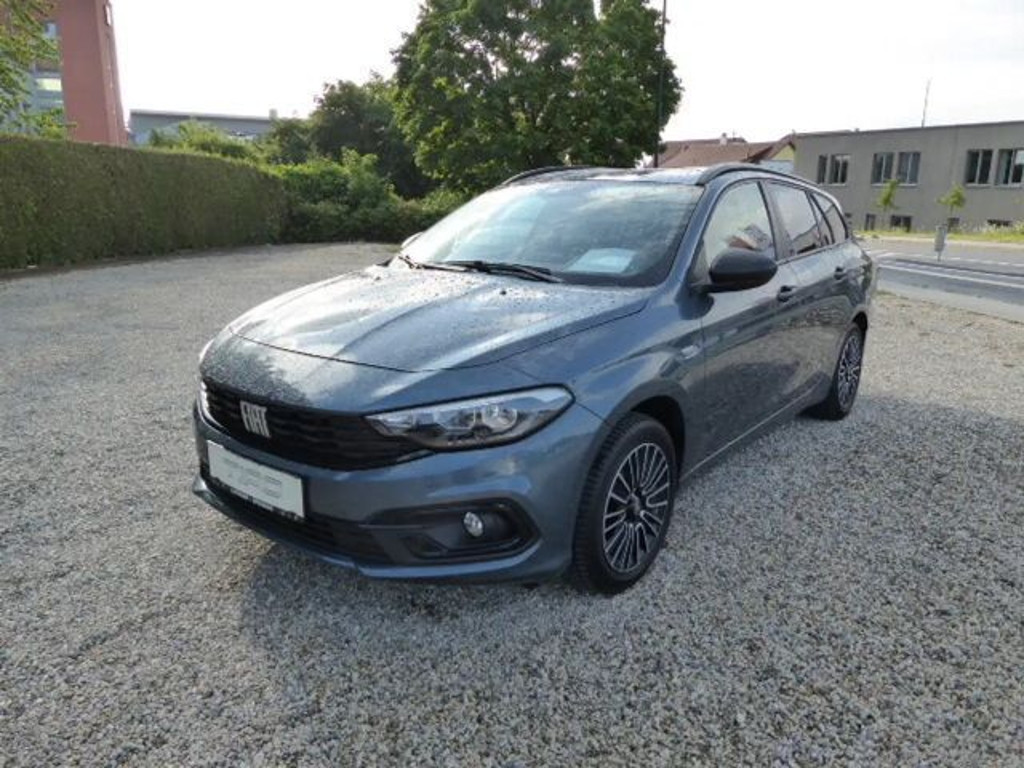 Fiat Tipo CityCross Turbo Life