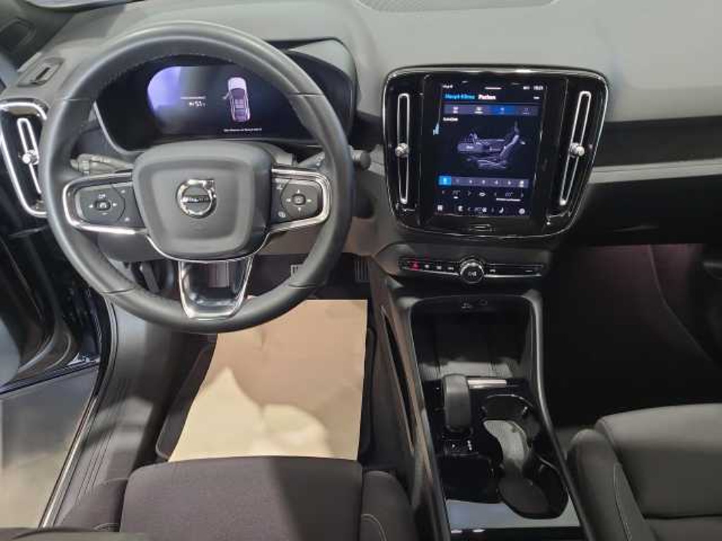 Volvo C40