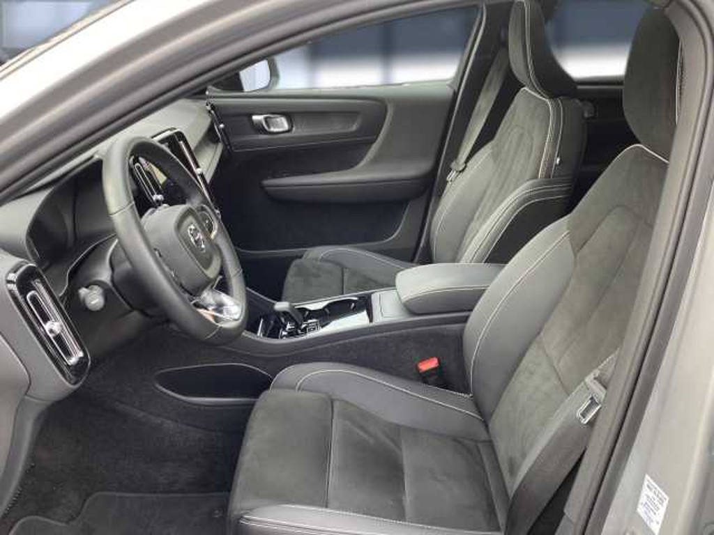Volvo C40