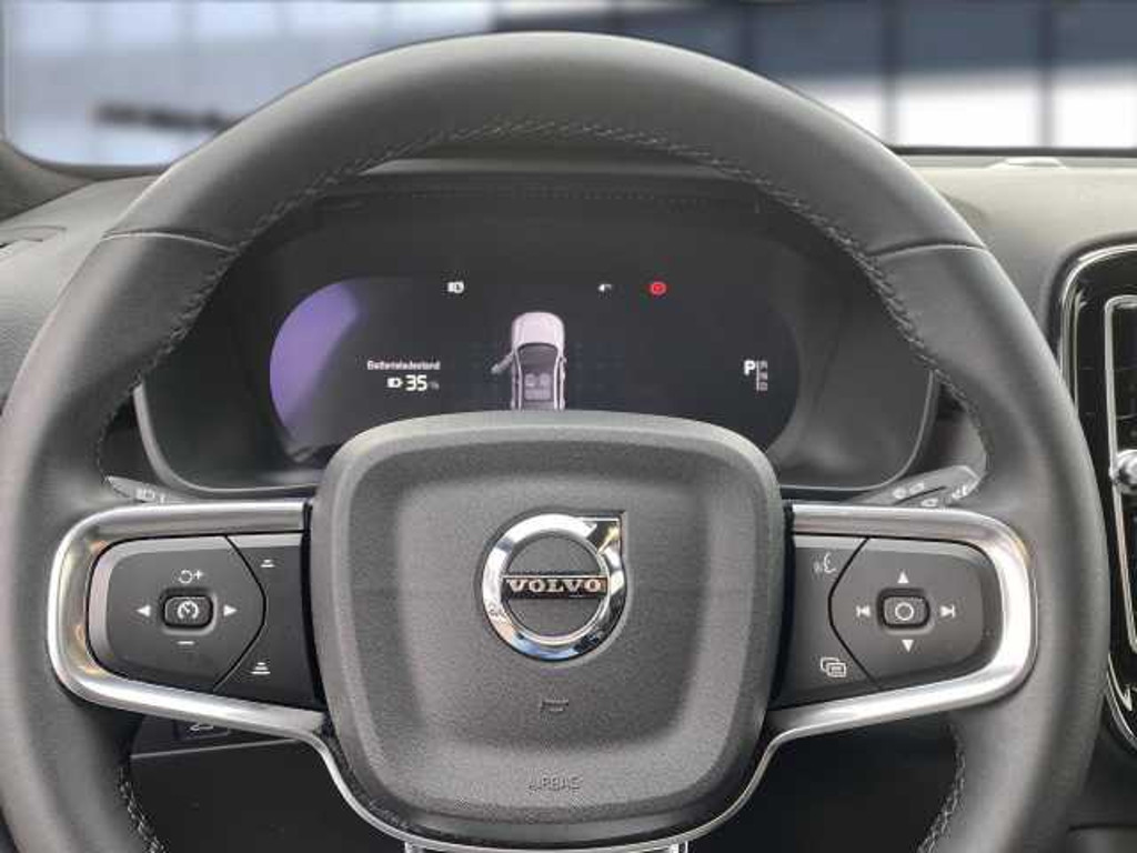 Volvo C40