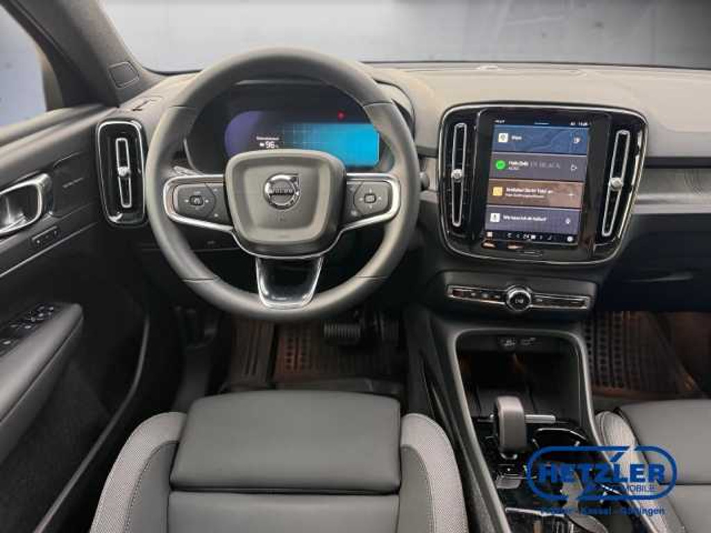 Volvo C40