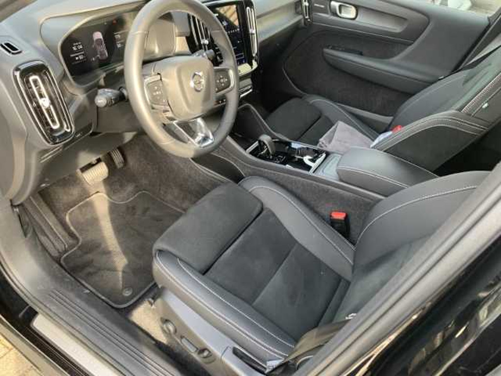 Volvo C40