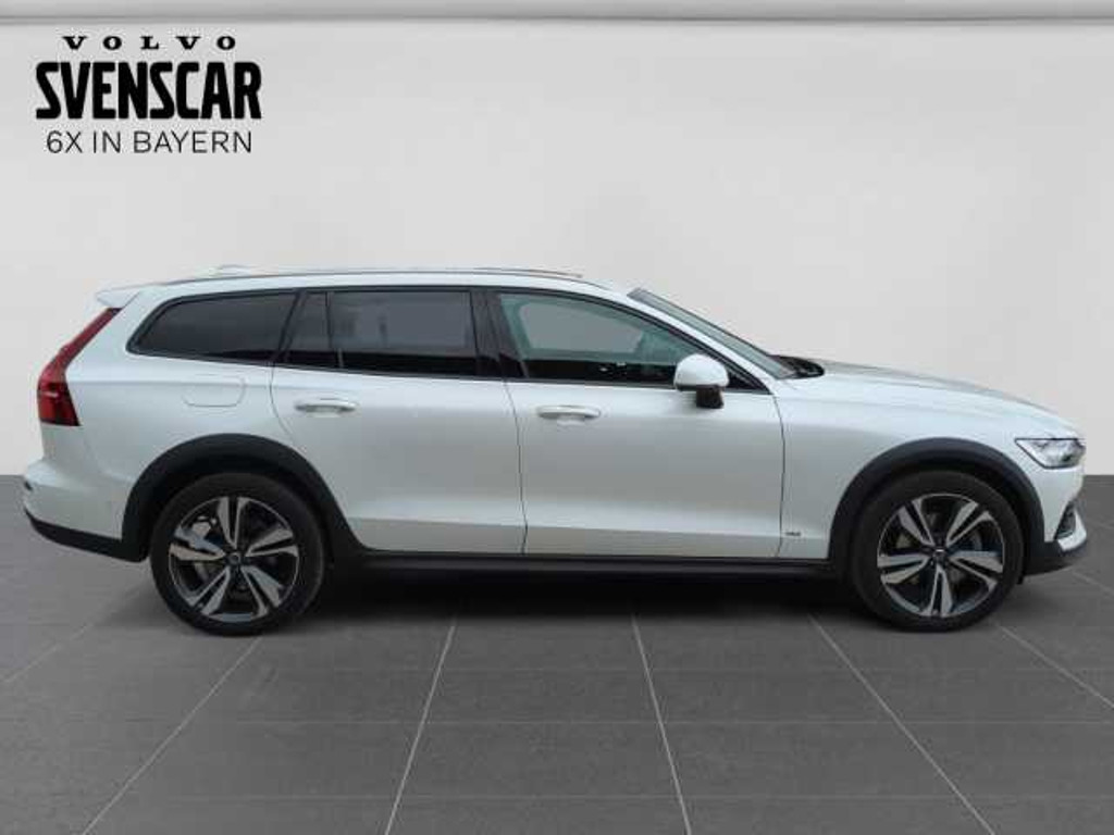Volvo V60 Cross Country