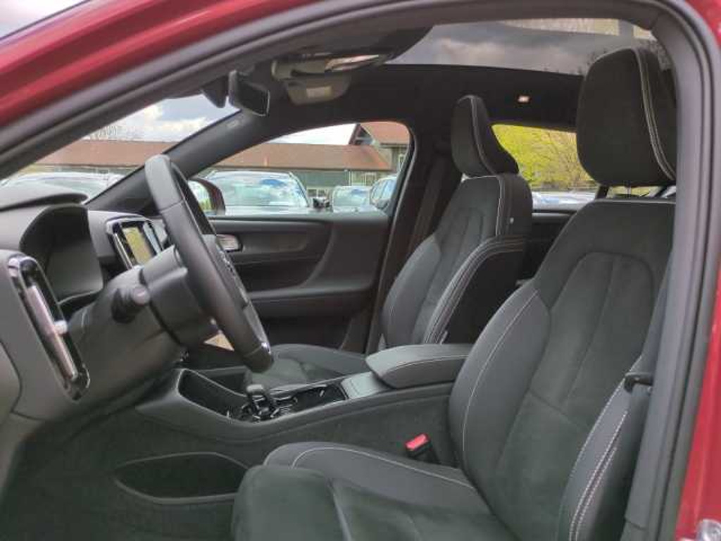 Volvo C40