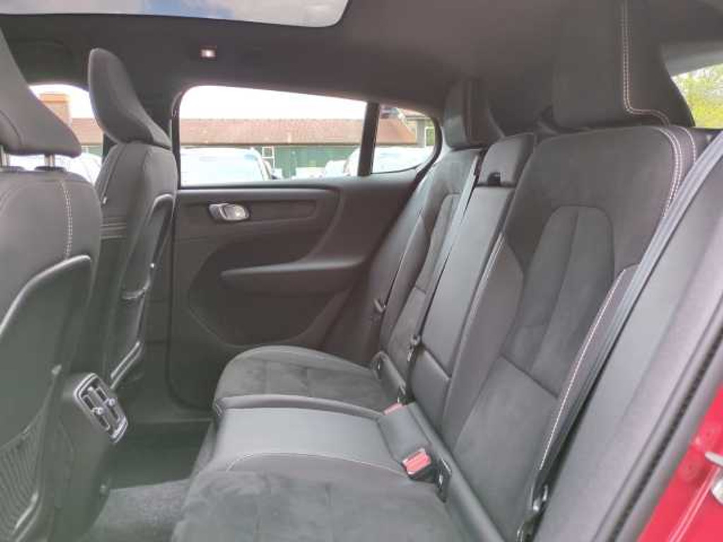 Volvo C40