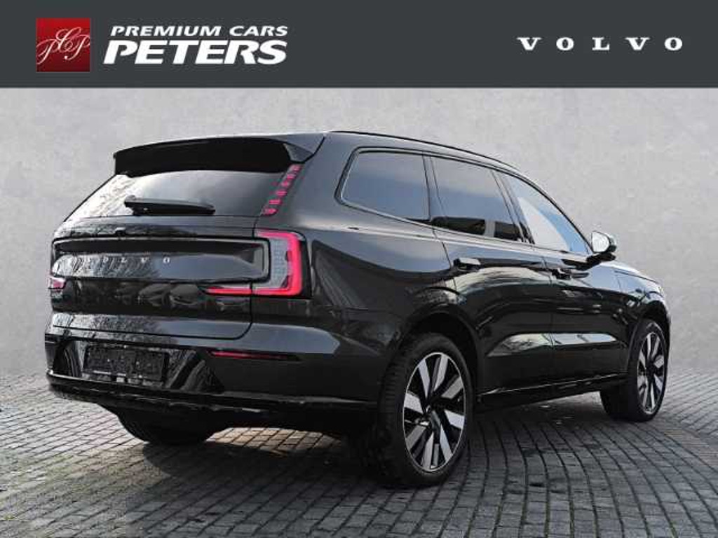 Volvo EX90