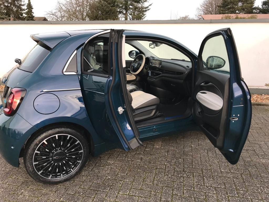 Fiat 500e