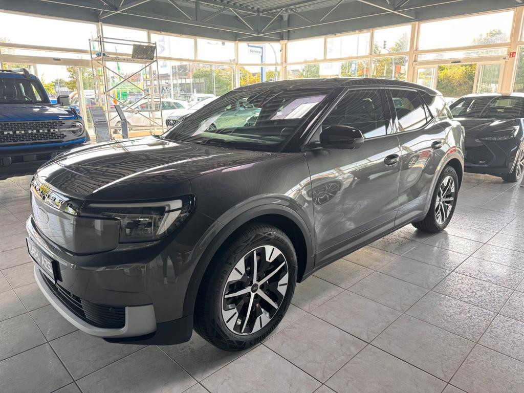 Ford Explorer Extended range