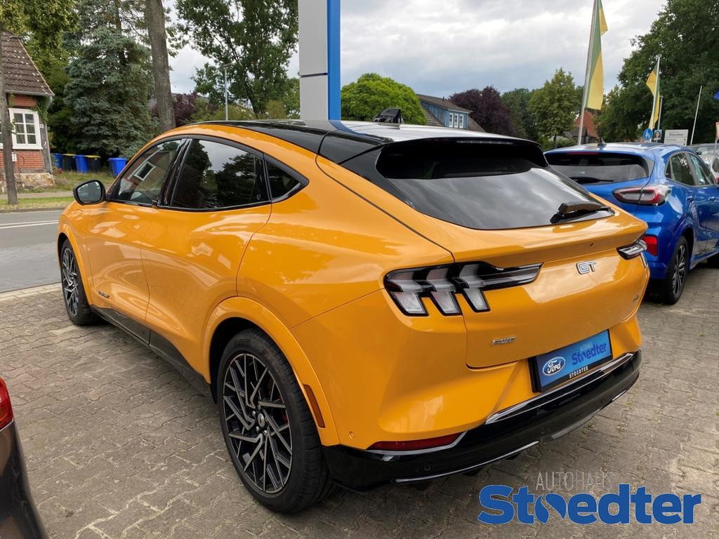 Ford Mustang Mach-E AWD GT