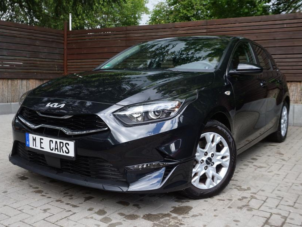 Kia Ceed Klimaaut Kamera SHZ AppleCarplay