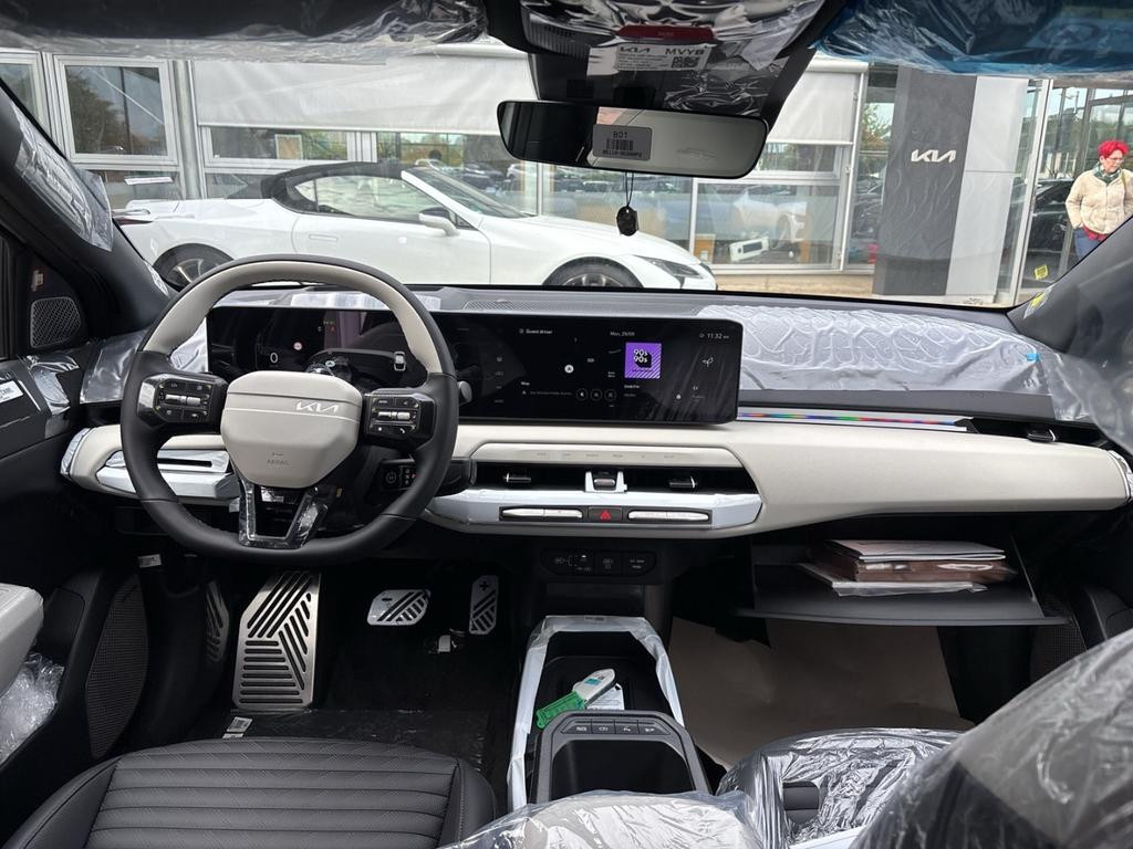 Kia EV4