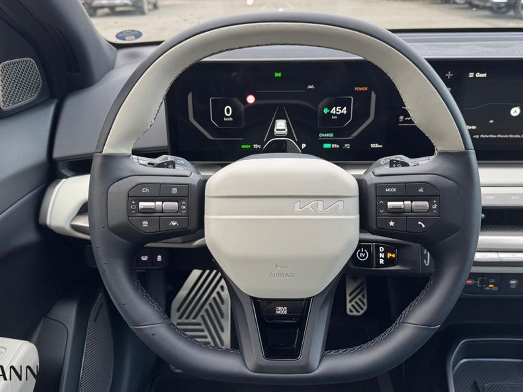Kia EV4
