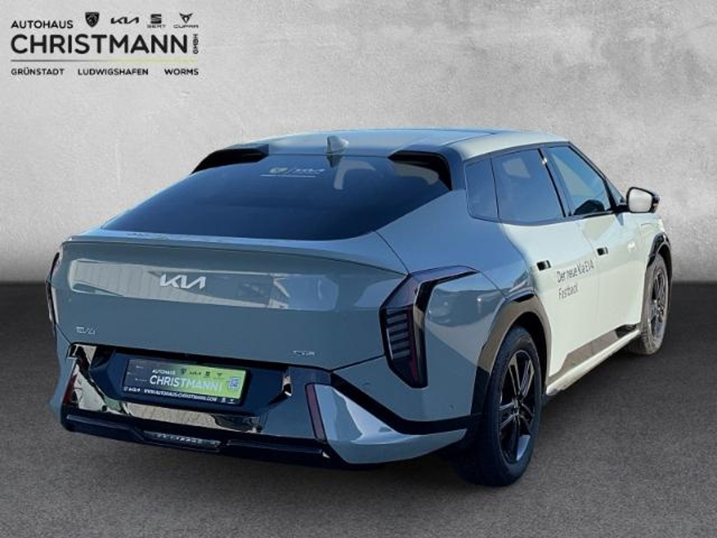 Kia EV4