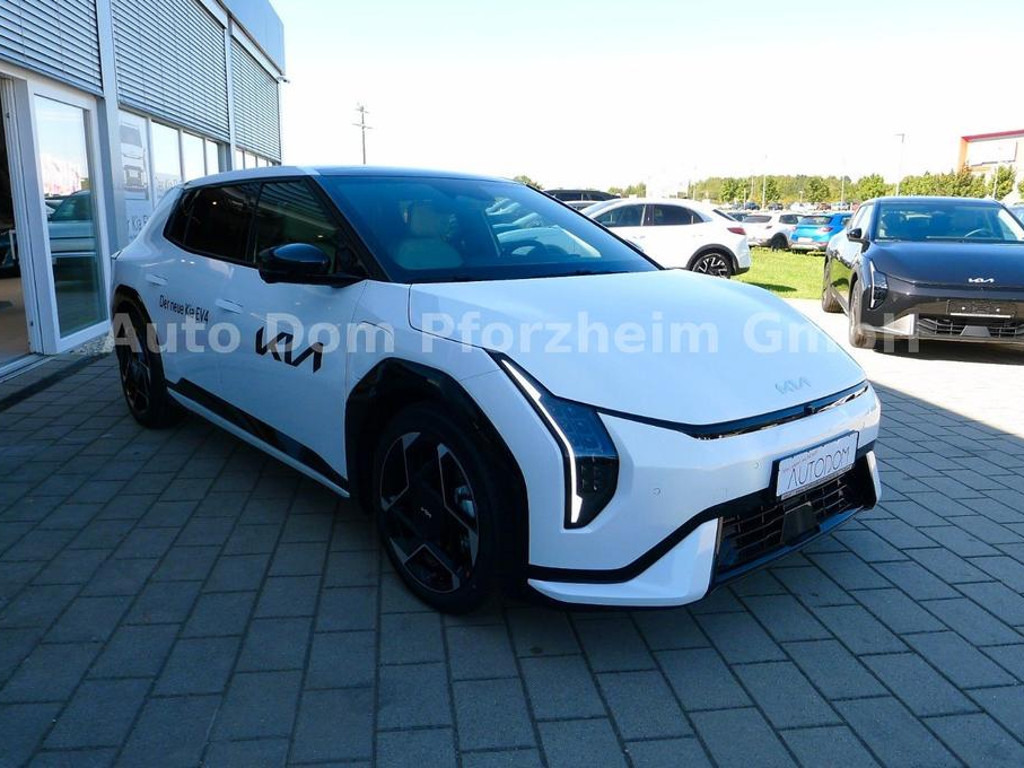 Kia EV4