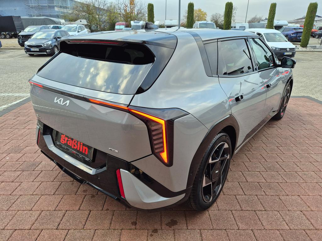 Kia EV4
