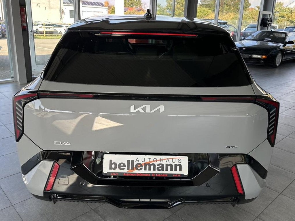 Kia EV4
