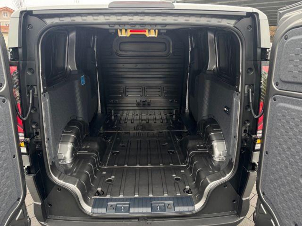 Kia PV5 Passenger