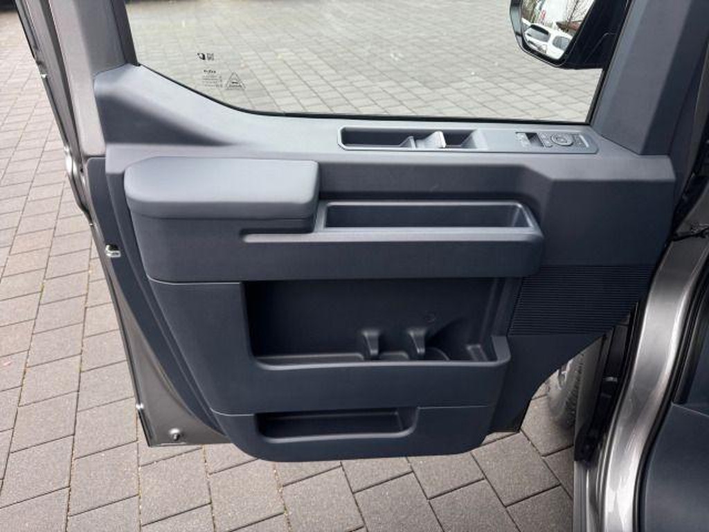 Kia PV5 Passenger