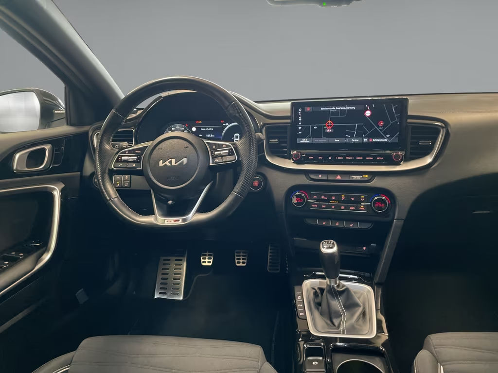 Kia ProCeed