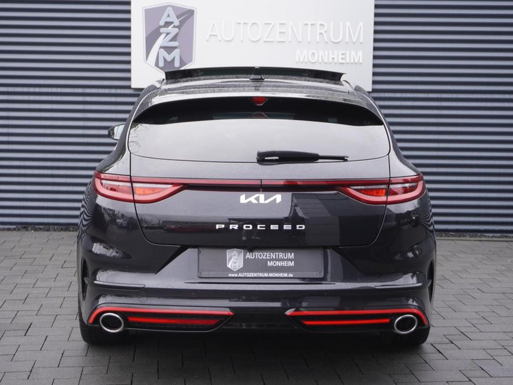 Kia ProCeed