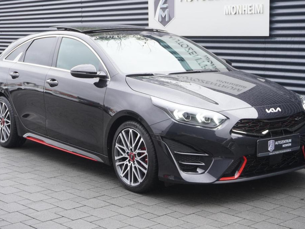 Kia ProCeed
