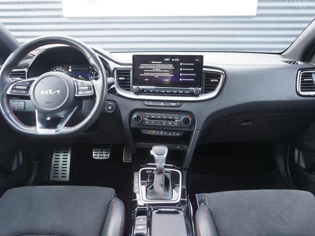 Kia ProCeed