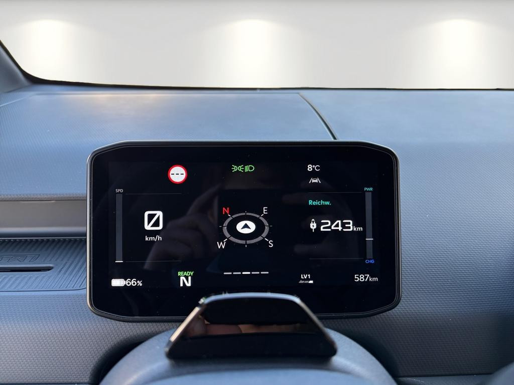 Kia PV5 Passenger