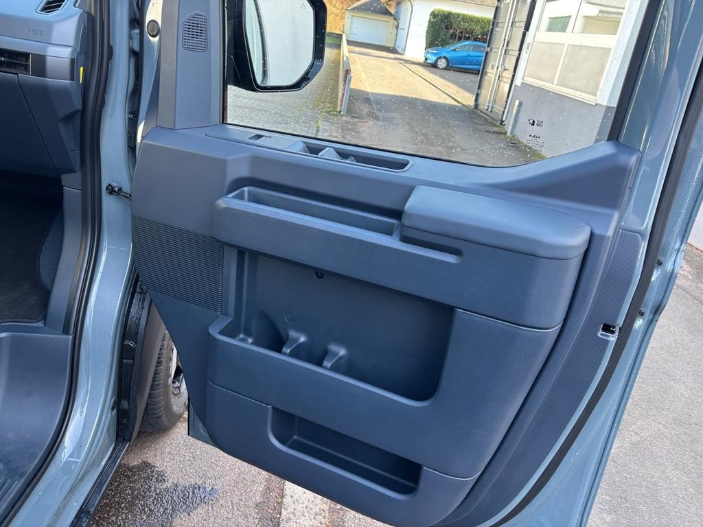 Kia PV5 Passenger