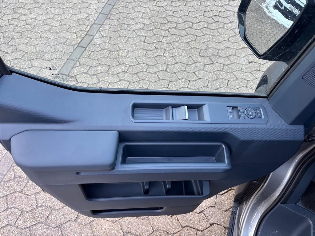 Kia PV5 Passenger