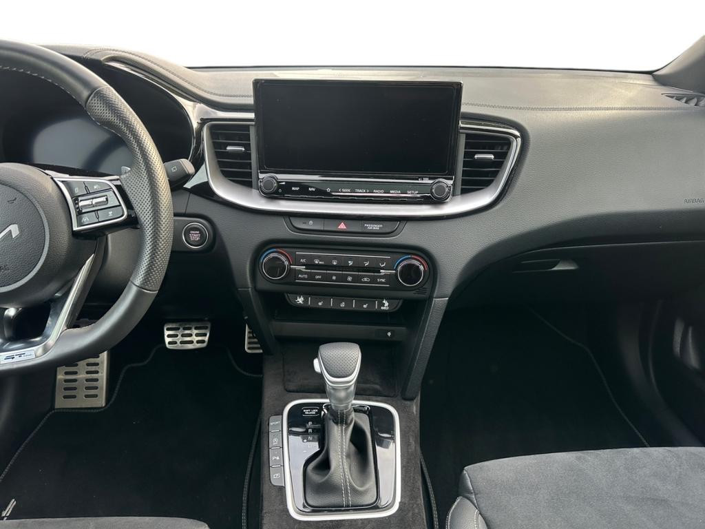 Kia ProCeed