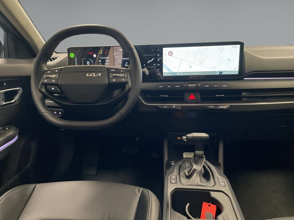 Kia K4