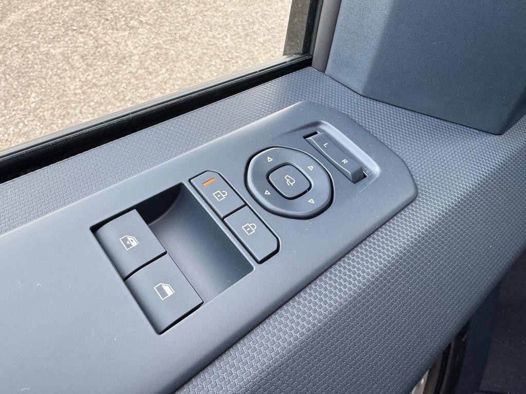 Kia PV5 Passenger