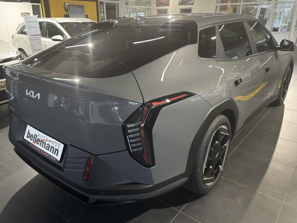 Kia EV4