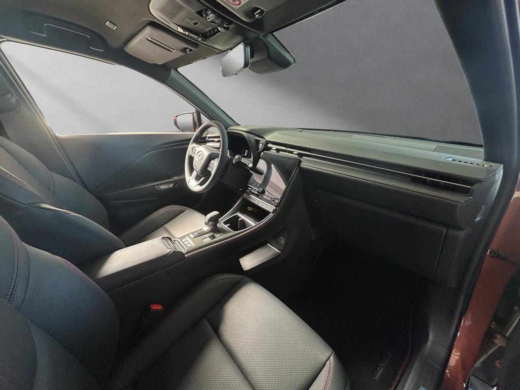 Lexus LBX