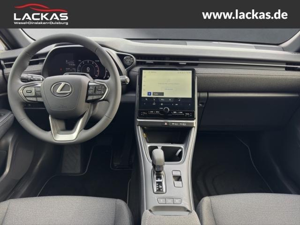 Lexus LBX