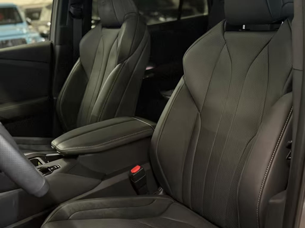 Lexus TX-Serie