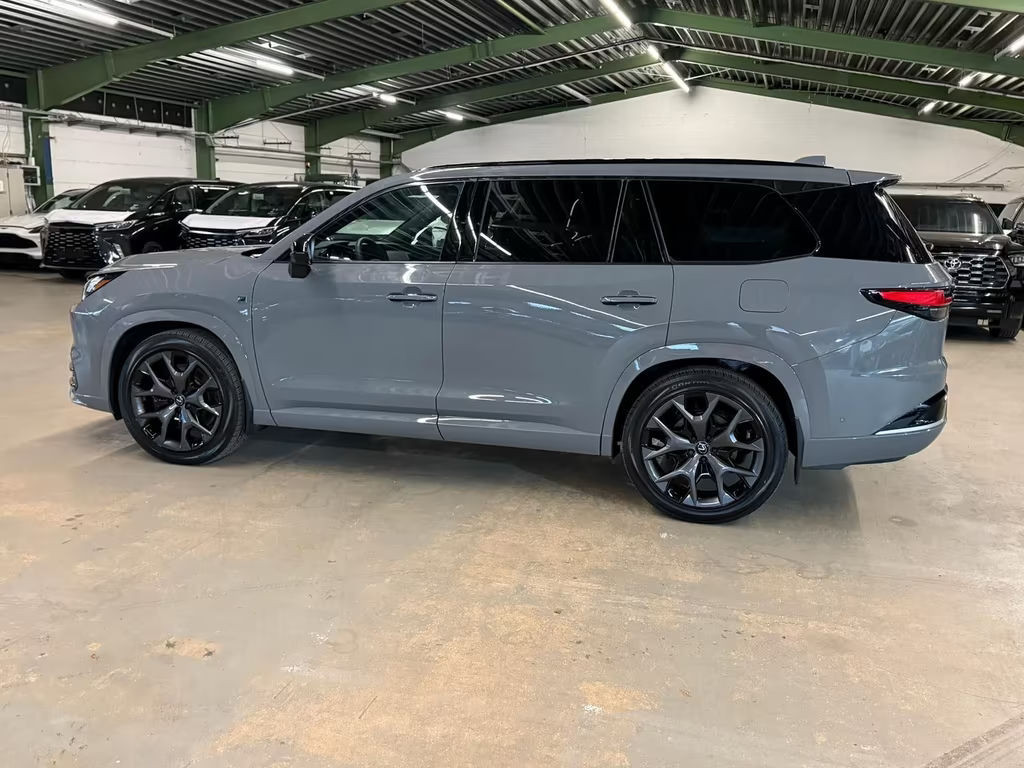 Lexus TX-Serie