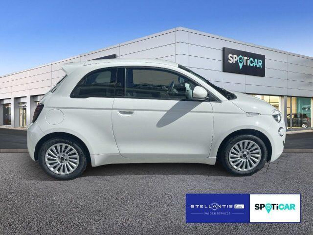 Fiat 500e Base 118 Automatik *Navi*Klima