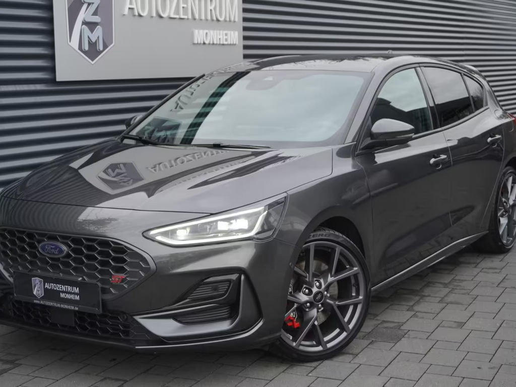 Ford Focus ST Line