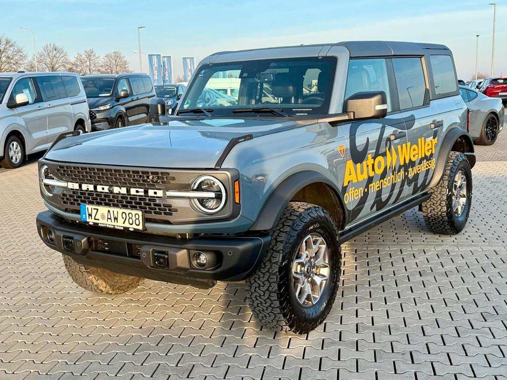 Ford Bronco