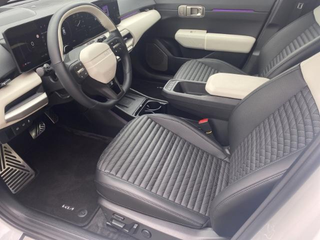 Kia EV4